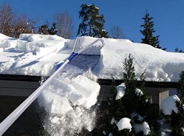 Winter Roof Maintenance Winnipeg